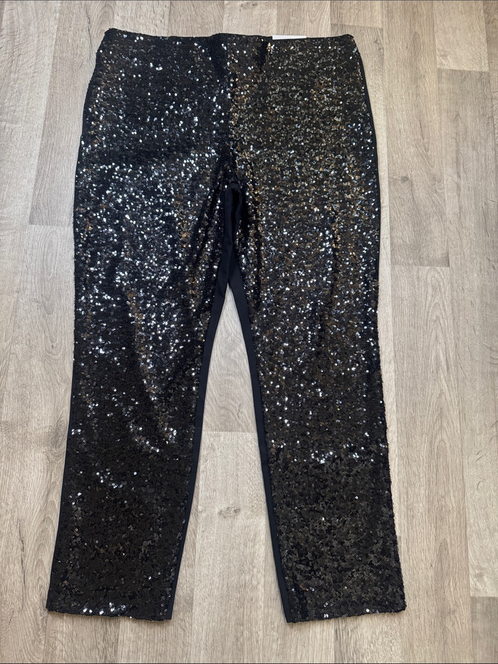 Chico Black Sequin women’s Pants. Size 2.5 or (14) NWTS